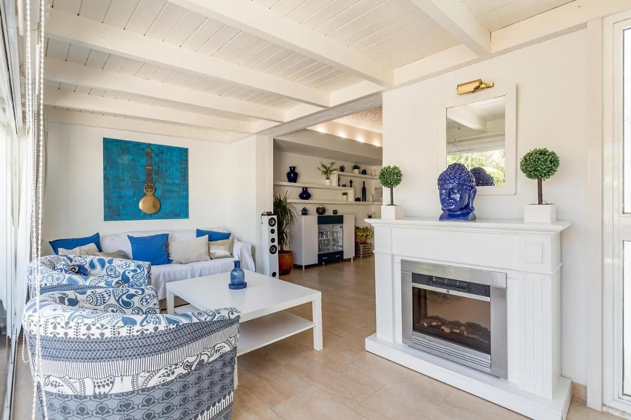 Holiday Villa For Rent In Estepona Španělsko